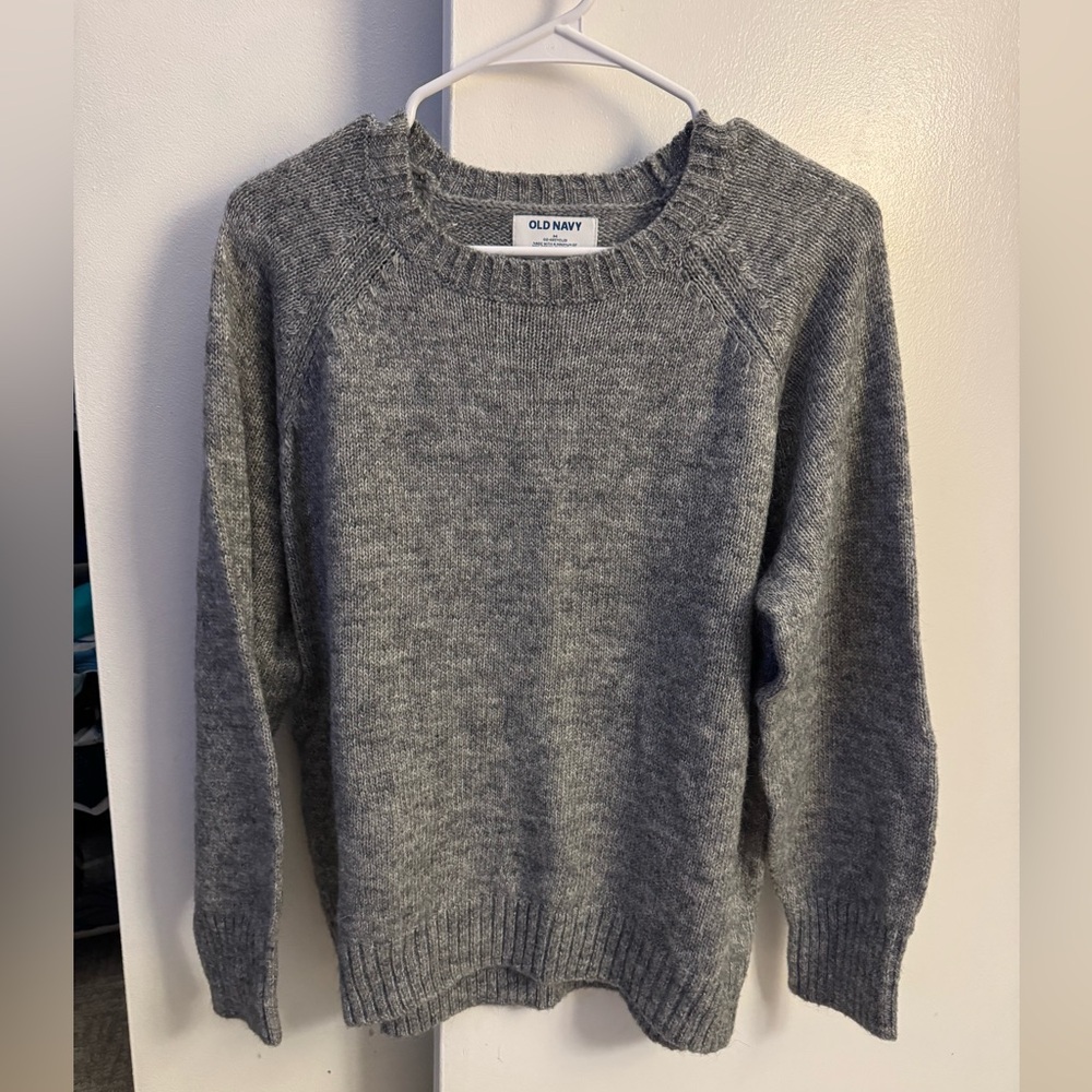 NWOT old navy knit sweater 🩶🩶🩶